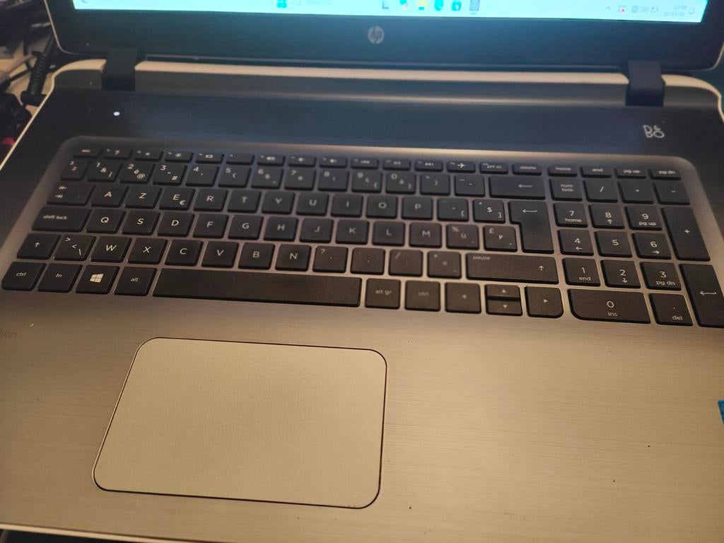 HP 17" – Fluide, Rapide, Grand Écran + Son Bang & Olufse, SSD