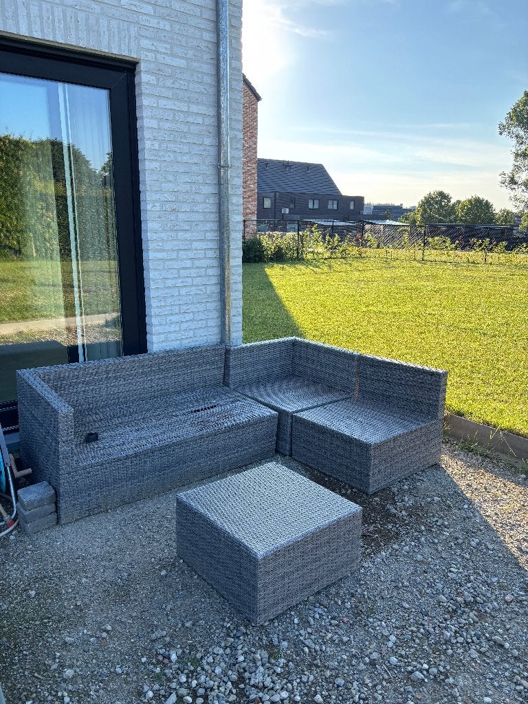 GRATIS: Grijze loungeset, Ophalen, Gebruikt, Rotan, Bank