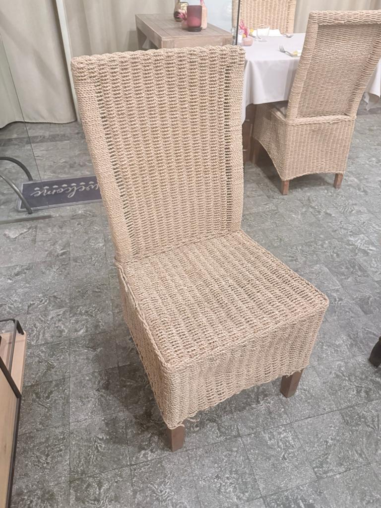 Horeca / restaurant stoelen beige 40stuks, Ophalen, Gebruikt, Overige kleuren, Riet of Rotan