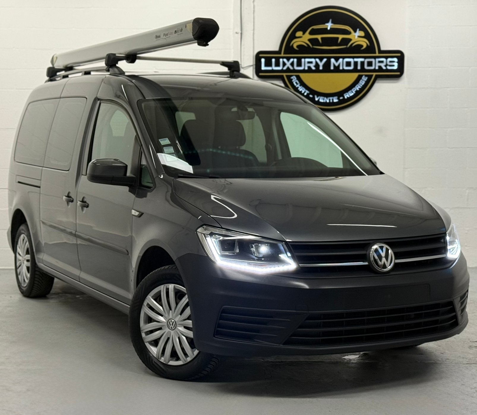 VW CADDY DUBBELE CABINE BLUE MOTION 1.4 CNG LANG CHASSIS, Auto's, Voorwielaandrijving, 4 cilinders, Bedrijf, 81 kW