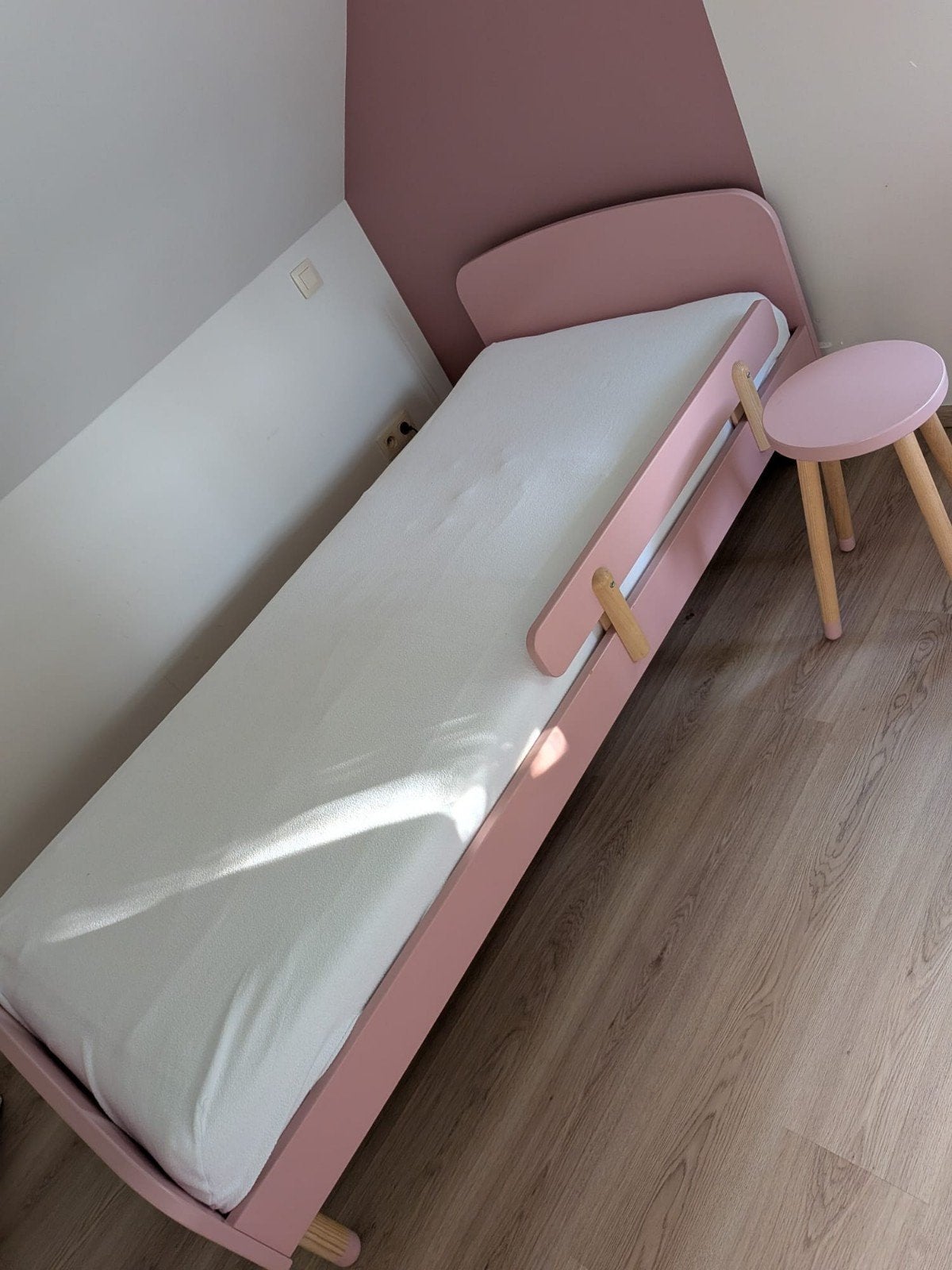 Eenpersoonsbed Flexa play + krukje, Ophalen of Verzenden