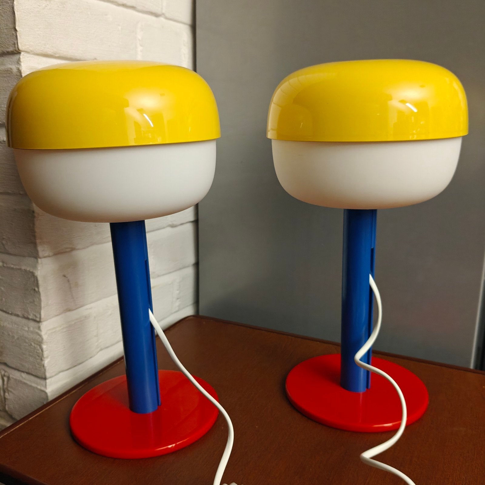 Unique Pair of IKEA Postmodern Table Lamps – Custom Colours, Antiek en Kunst, Ophalen of Verzenden, Set