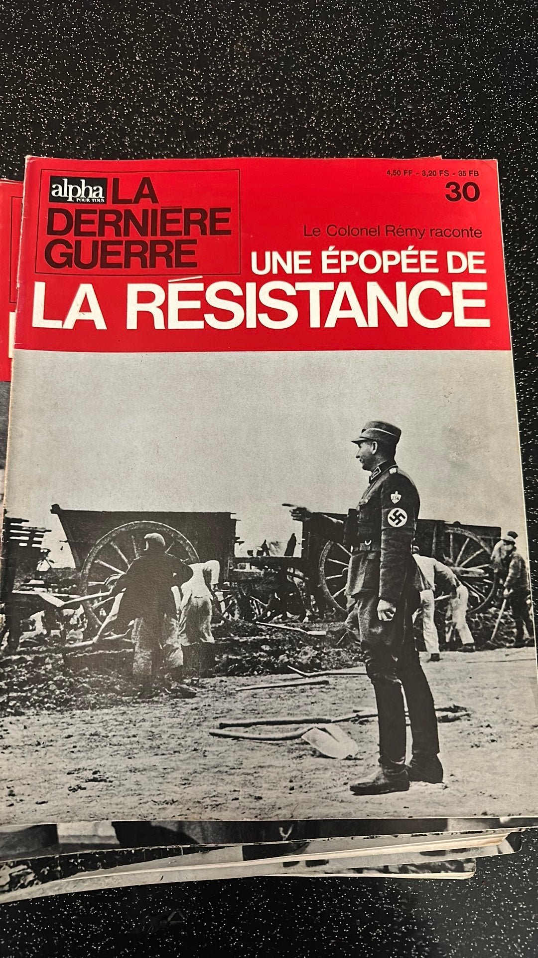 Livres Alpha pour tous la Dernière Guerre, Enlèvement ou Envoi, Comme neuf