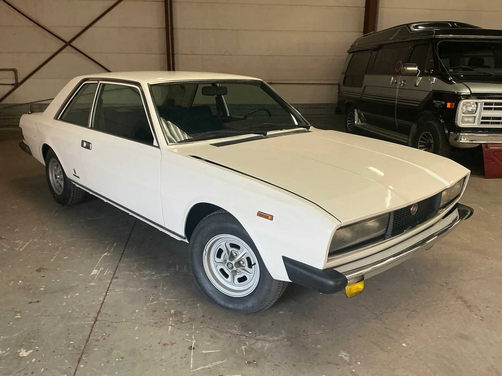 1975 Fiat 130 3200 Coupe Oldtimer, Bedrijf, Handgeschakeld, Overige carrosserie, Te koop