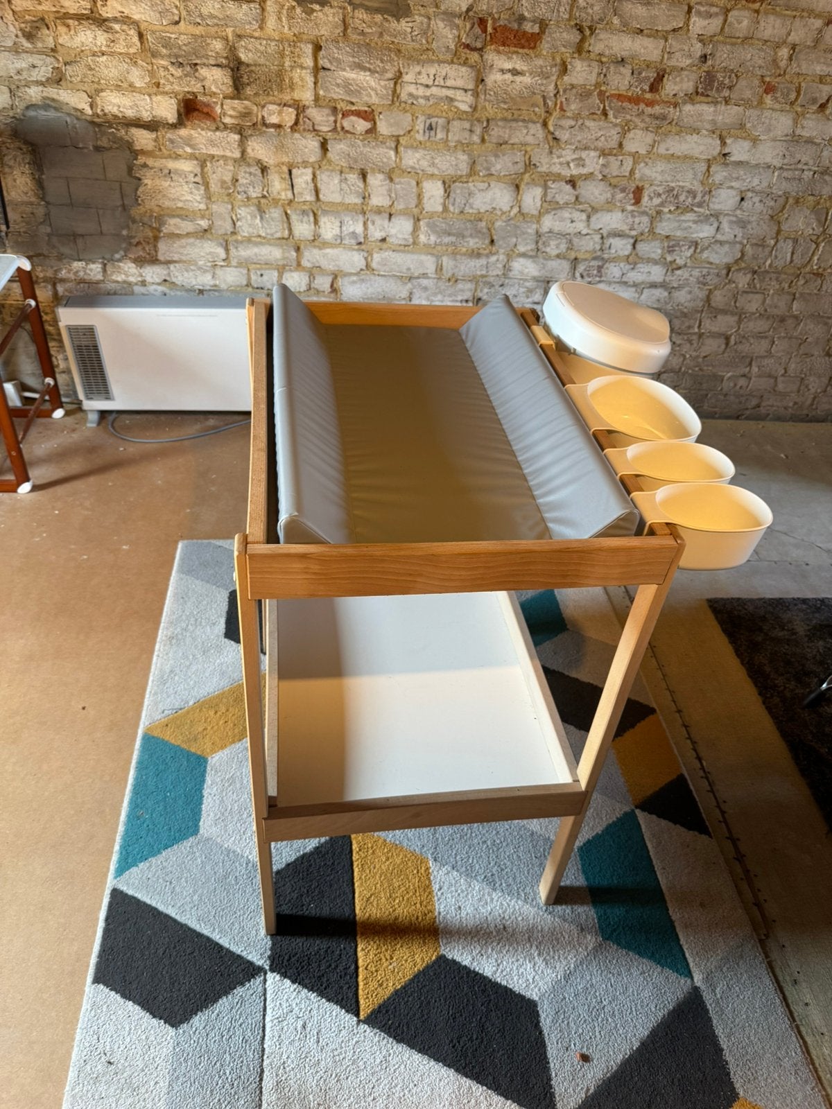 Table à langer IKEA avec accessoires, Enfants & Bébés, Enlèvement, Comme neuf