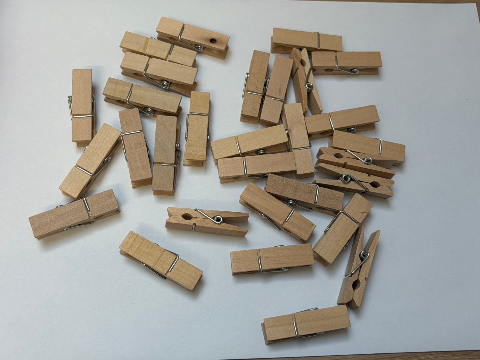 LOT Houten knijpers - 45 mm, Ophalen of Verzenden, Nieuw, Knutselmateriaal