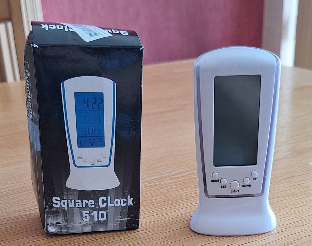 Staand uurwerk:datum, temperatuur, wekkerfunctie, verjaardag, Elektronische apparatuur, Overige elektronische apparatuur, Ophalen