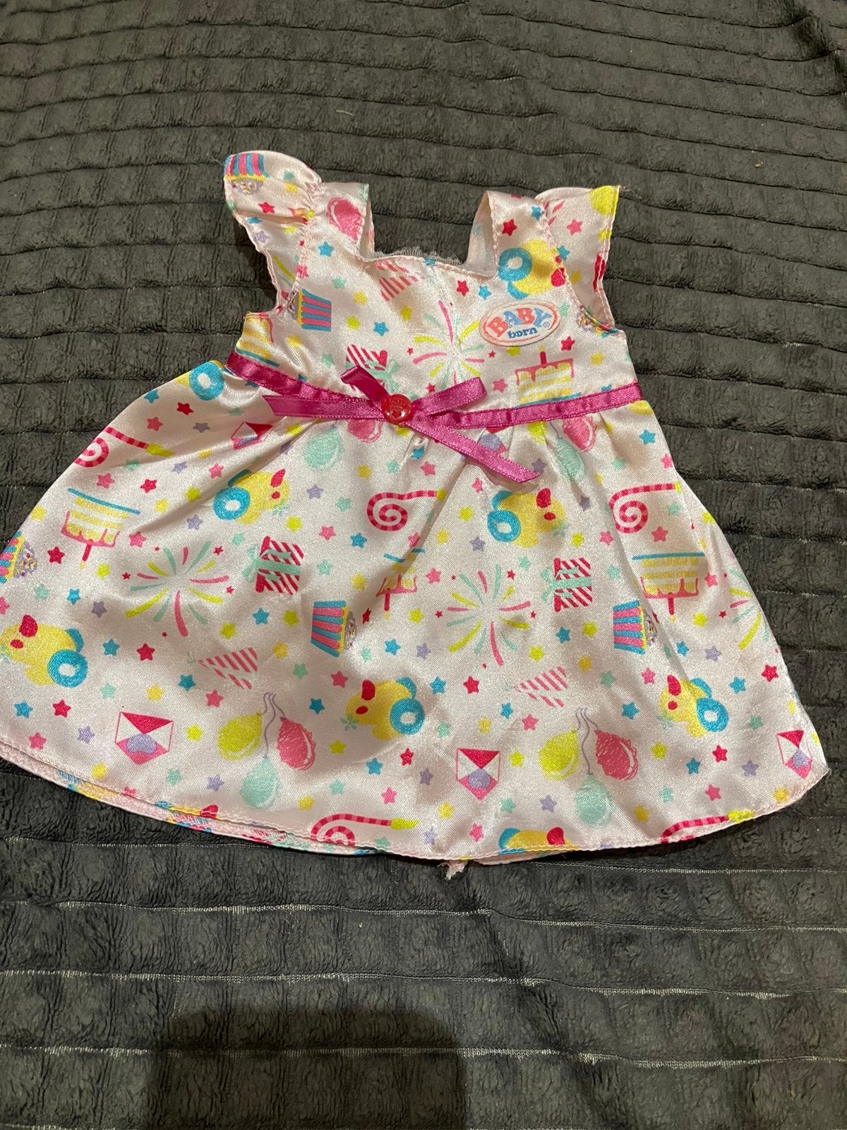 Satijnen kleedje baby born zapf creation voor pop 43 cm, Kinderen en Baby's, Speelgoed | Poppen, Ophalen of Verzenden