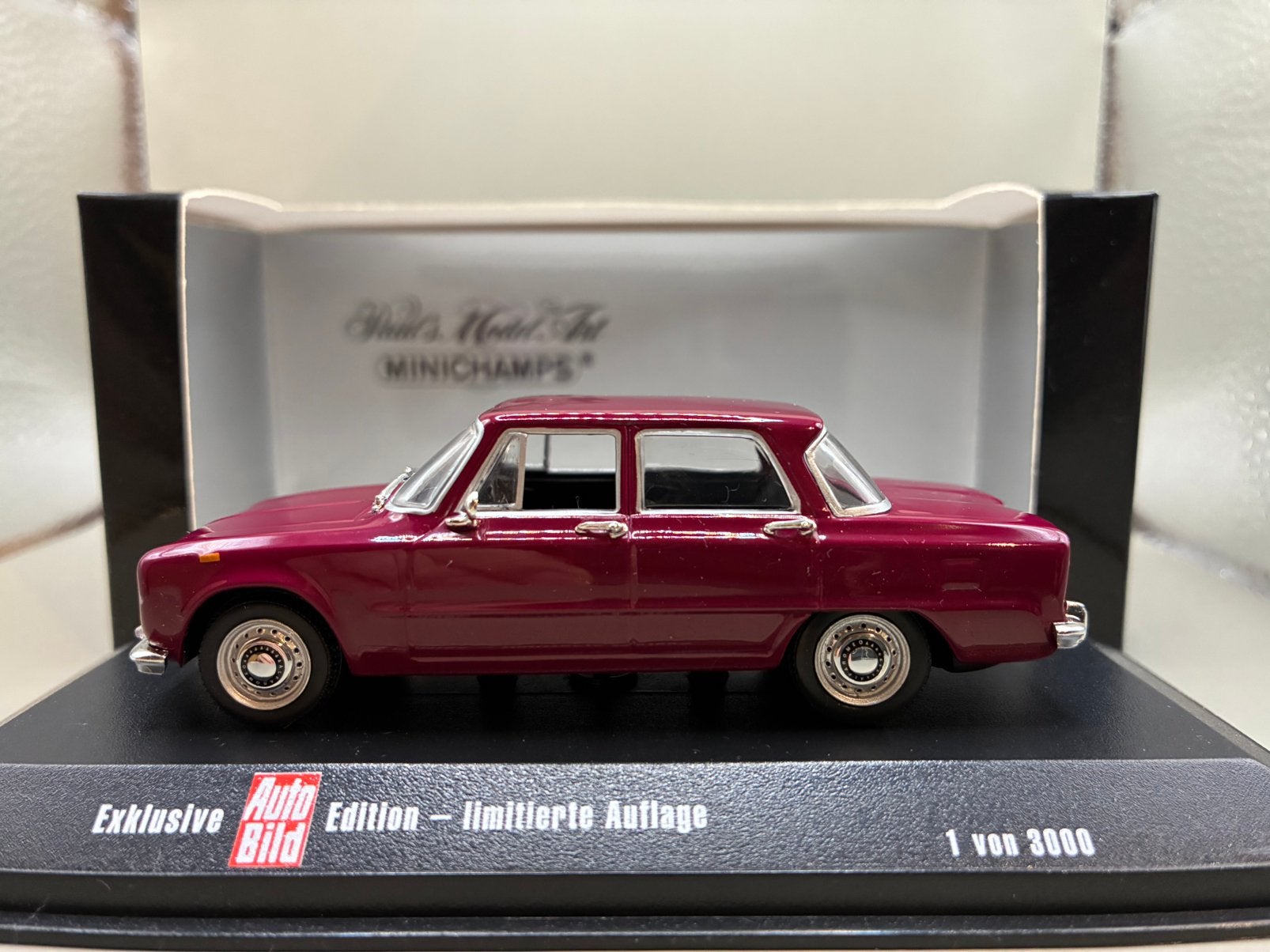 Alfa Romeo Giulia 1600 Super (Type 205) 1968 - MiniChamps, Verzenden, Nieuw, Auto, MiniChamps