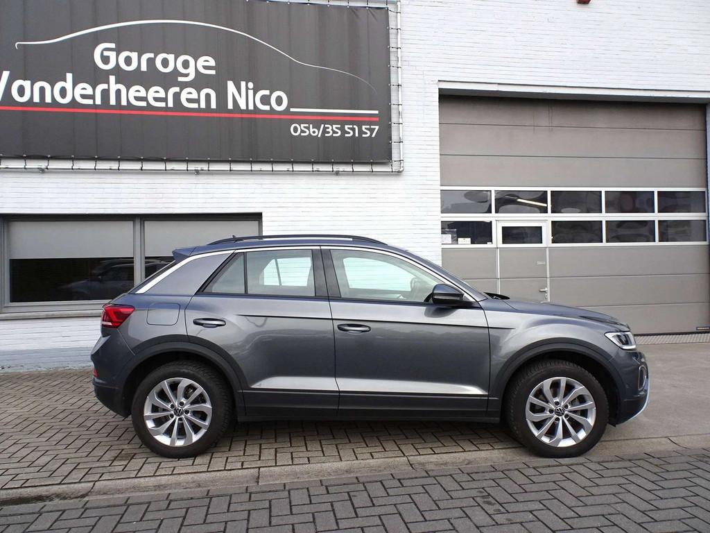 Volkswagen T-Roc 1.0TSi Life Business CARPLAY,CAMERA,TREKHAA, Auto's, Stof, Gebruikt, Adaptive Cruise Control, Bedrijf