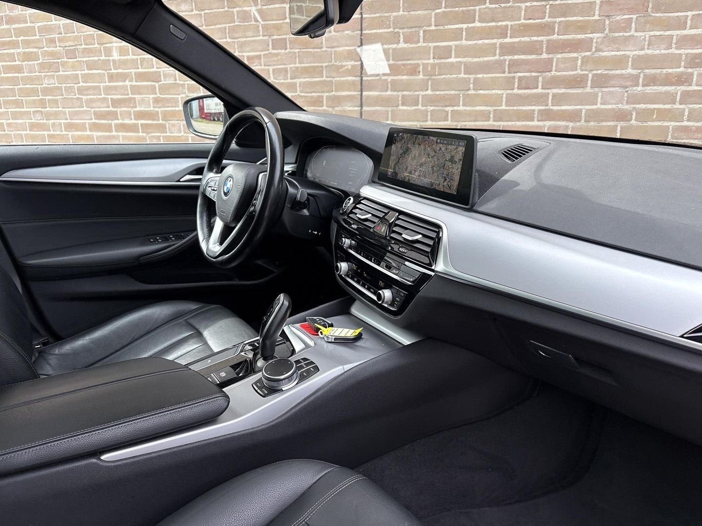 BMW 518 5-serie Touring 518d Business Edition Plus | € 12.80, Autos, BMW, Entreprise, Electronic Stability Program (ESP), Automatique