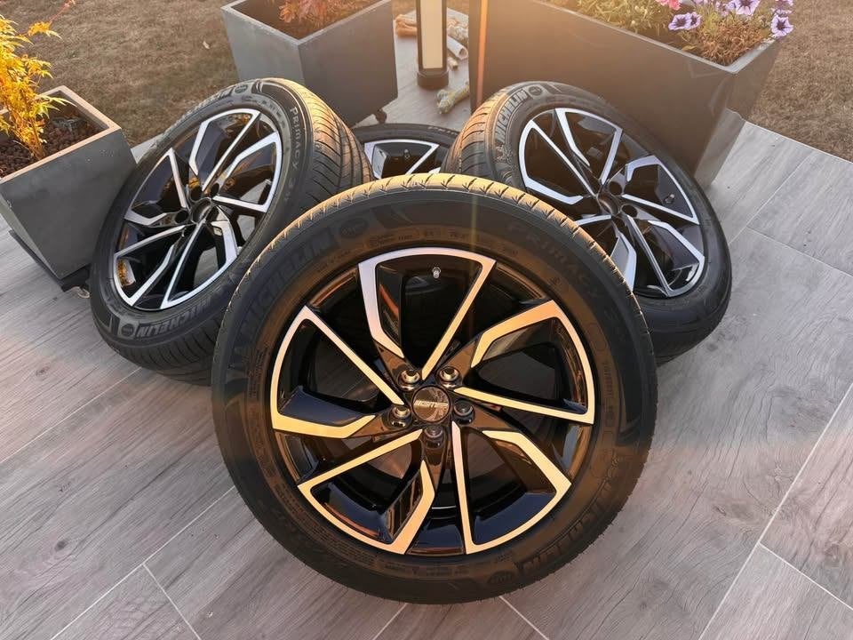 Kit de 4 roues Aluminium 17’  MG ZS / 215-55-17 94V Michelin, Pneus et Jantes, 215 mm, Véhicule de tourisme, Pneus été