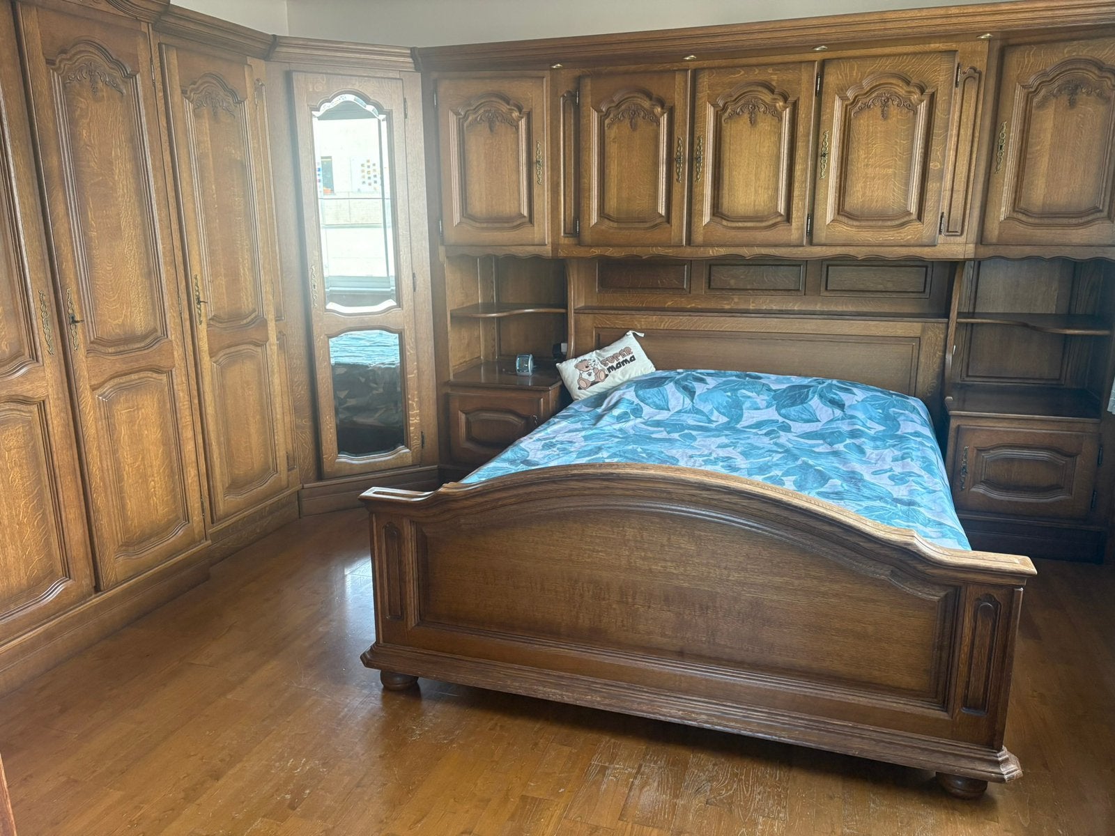 Volledig massief eiken slaapkamer legplanken, Ophalen, Zo goed als nieuw