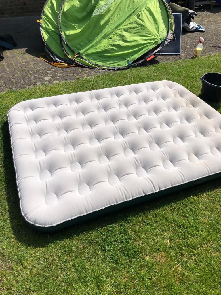campeer matras  stoeltjes enz.., Ophalen of Verzenden, Zo goed als nieuw, 2-persoons