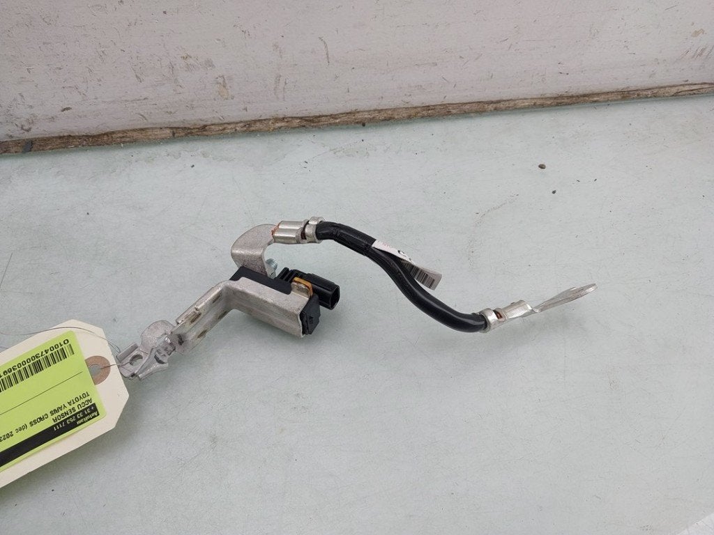 ACCU SENSOR Toyota Yaris Cross (PB1 / PJ1) (|28850K0020|), Gebruikt, Kundenbetreuung@toyota.de, Toyota, Toyota-Allee 2
50858  Köln, DE