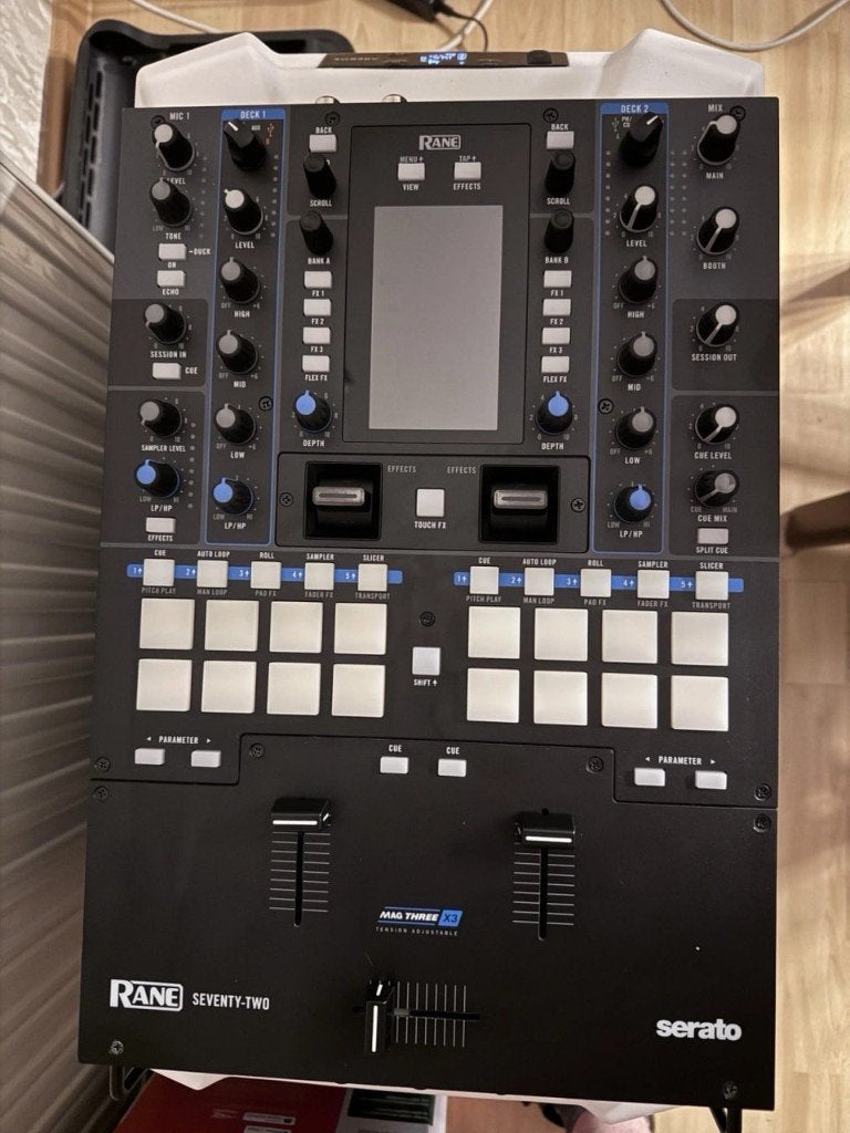 Rane Seventy-Two Mixer + Case, Ophalen of Verzenden, Gebruikt, Minder dan 5 kanalen, Microfooningang