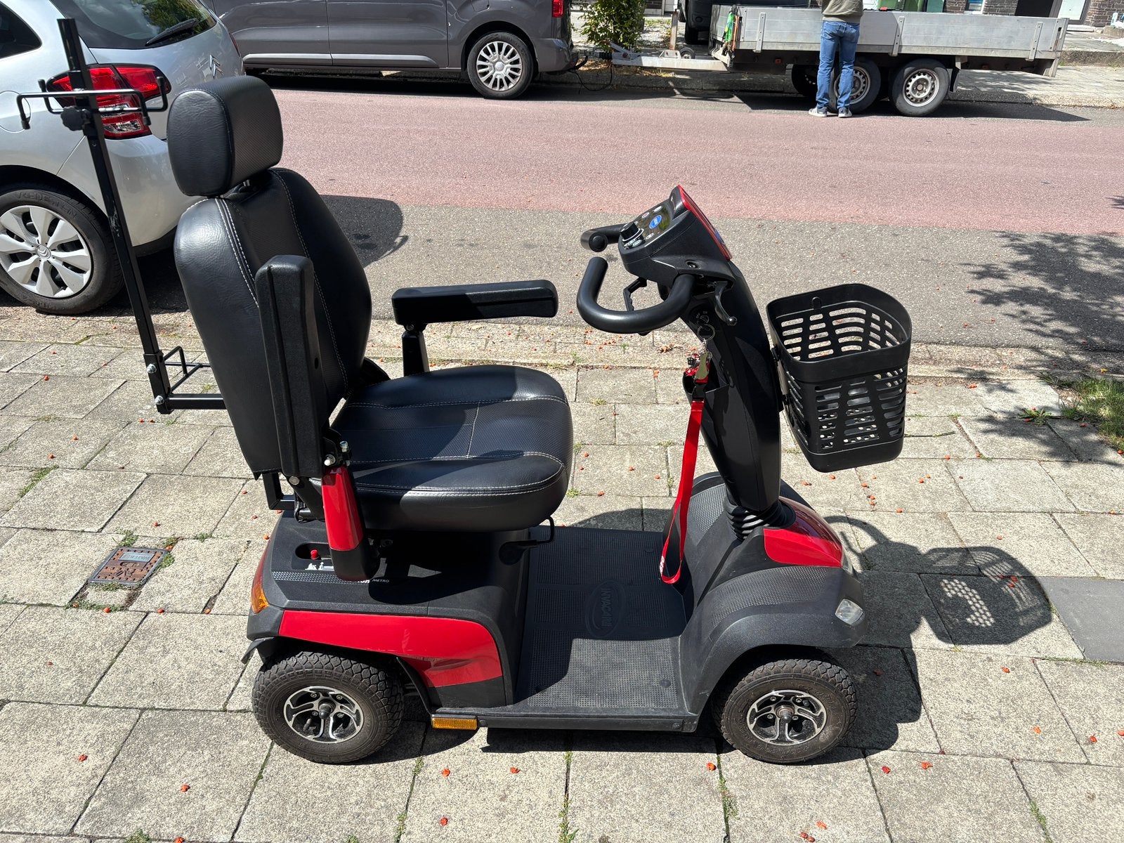 binnen/buitenscooter MET rollator stang, Diversen, Ophalen