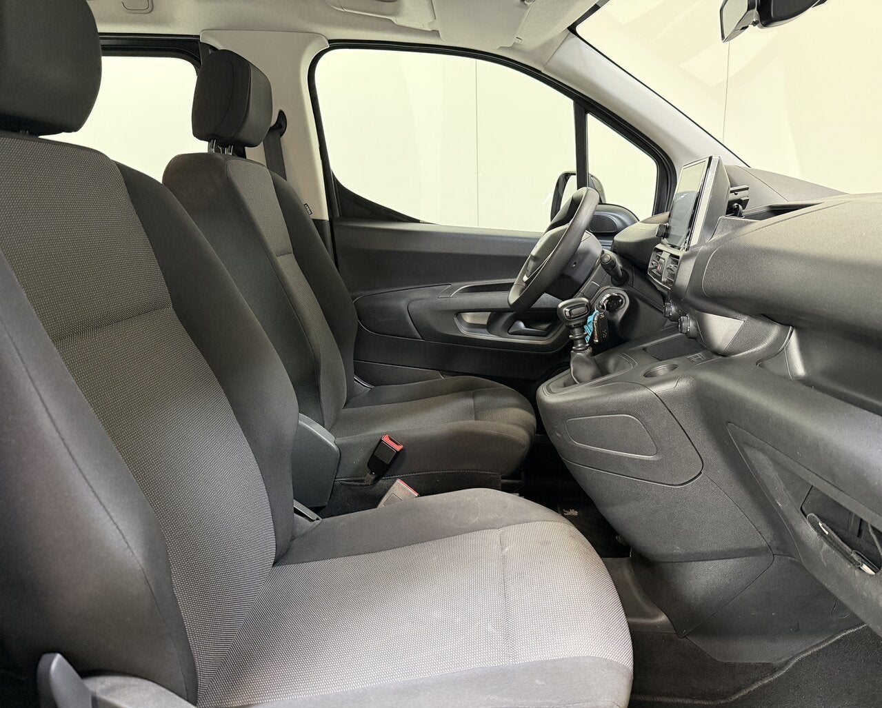 Peugeot Rifter 1.2 Benzine Man. - Airco - GPS - Topstaat! 1, 0 kg, 4 deurs, Monovolume, https://public.car-pass.be/vhr/fa8da89c-f22c-48fa-abd1-9eed424b4b32