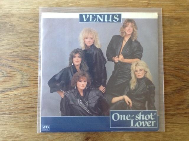 single venus, 7 inch, Ophalen of Verzenden, Fotohoes, Pop