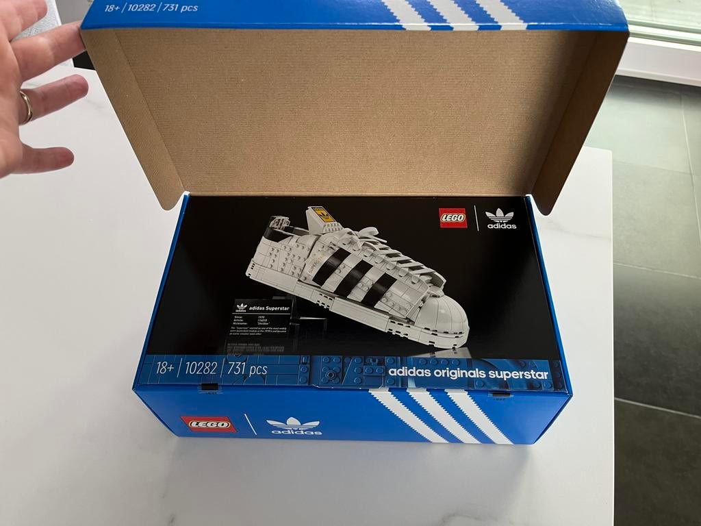 Lego set adidas 10282 *Nieuw*, Enlèvement, Neuf, Lego