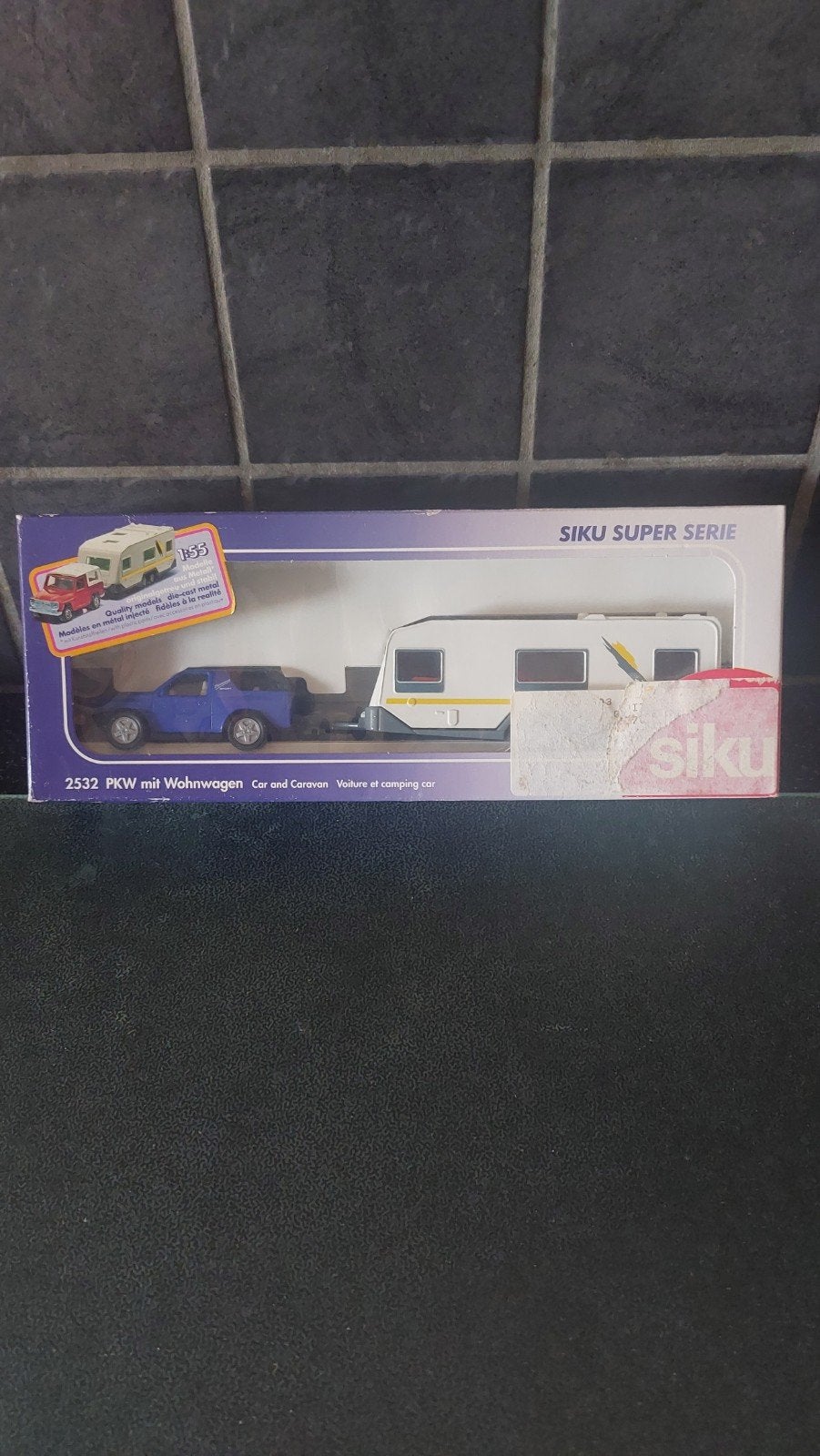 SIKU Auto en kampeerbus 1/55 n 2532, Hobby en Vrije tijd, Modelauto's | 1:50, Ophalen of Verzenden, Nieuw, Auto, SIKU