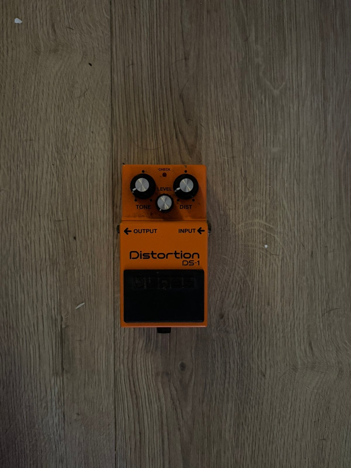Boss distortion ds1, Musique & Instruments, Enlèvement, Comme neuf