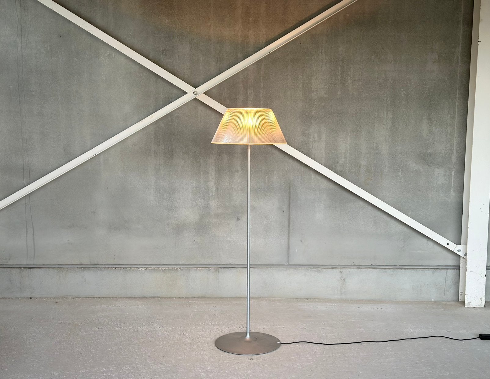 Flos Romeo Moon vloerlamp, Ophalen