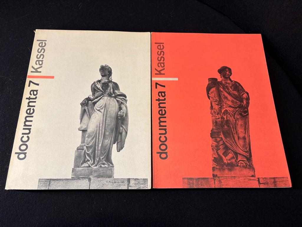 DOCUMENTA 7, Kassel 1982 Engels/Duits Tweedelig, Ophalen of Verzenden, Zo goed als nieuw, Jan Hoet, Schilder- en Tekenkunst