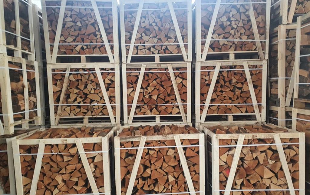 Super actie droog gekloofd haardhout gelijk stookbaar, Postzegels en Munten, Postzegels | Europa | Spanje, Ophalen of Verzenden