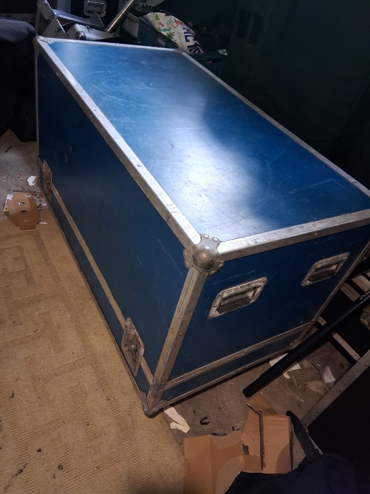 Grote flightcase stolpcase op wielen, Ophalen, Flightcase