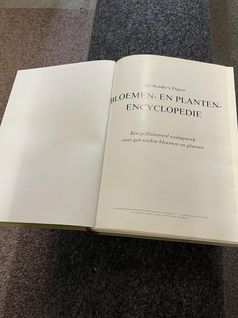 bloemen en planten encyclopedie, Antiquités & Art, Enlèvement