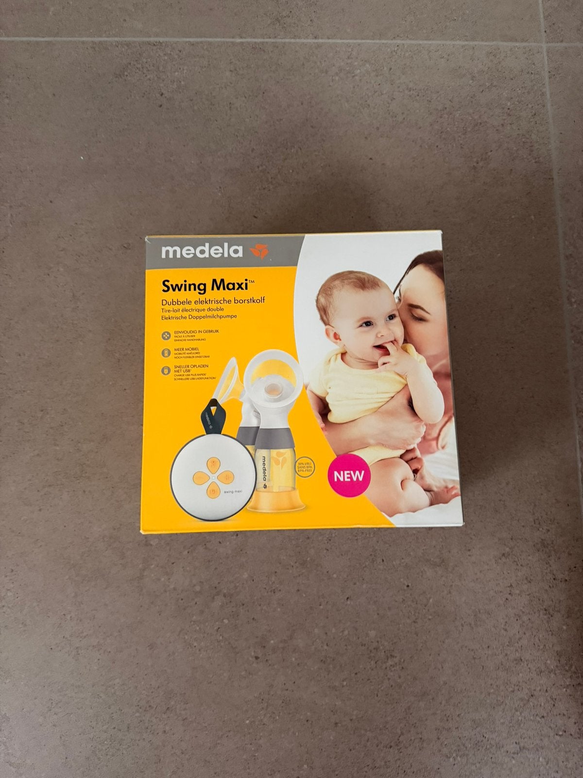 Lot Medela — Tire-lait Swing Maxi +… — Excellent état, Enfants & Bébés, Mains libres, Medela, Comme neuf, Enlèvement