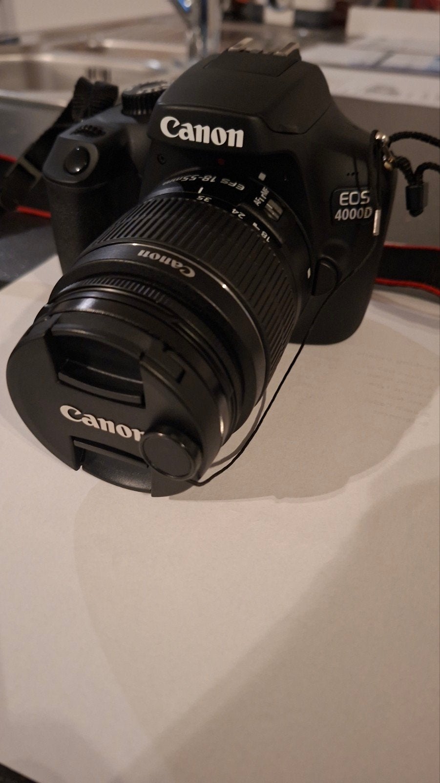 CANON EOS 4000D NIEUWSTAAT! + TAS + KAARTJE + ENZ.., TV, Hi-fi & Vidéo, Enlèvement ou Envoi, Comme neuf, Câble USB, Canon
