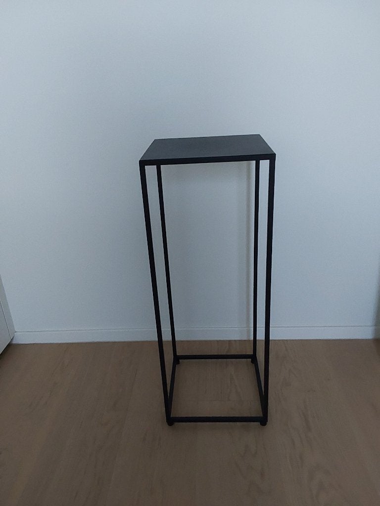 Metalen plantenstandaard, Ophalen