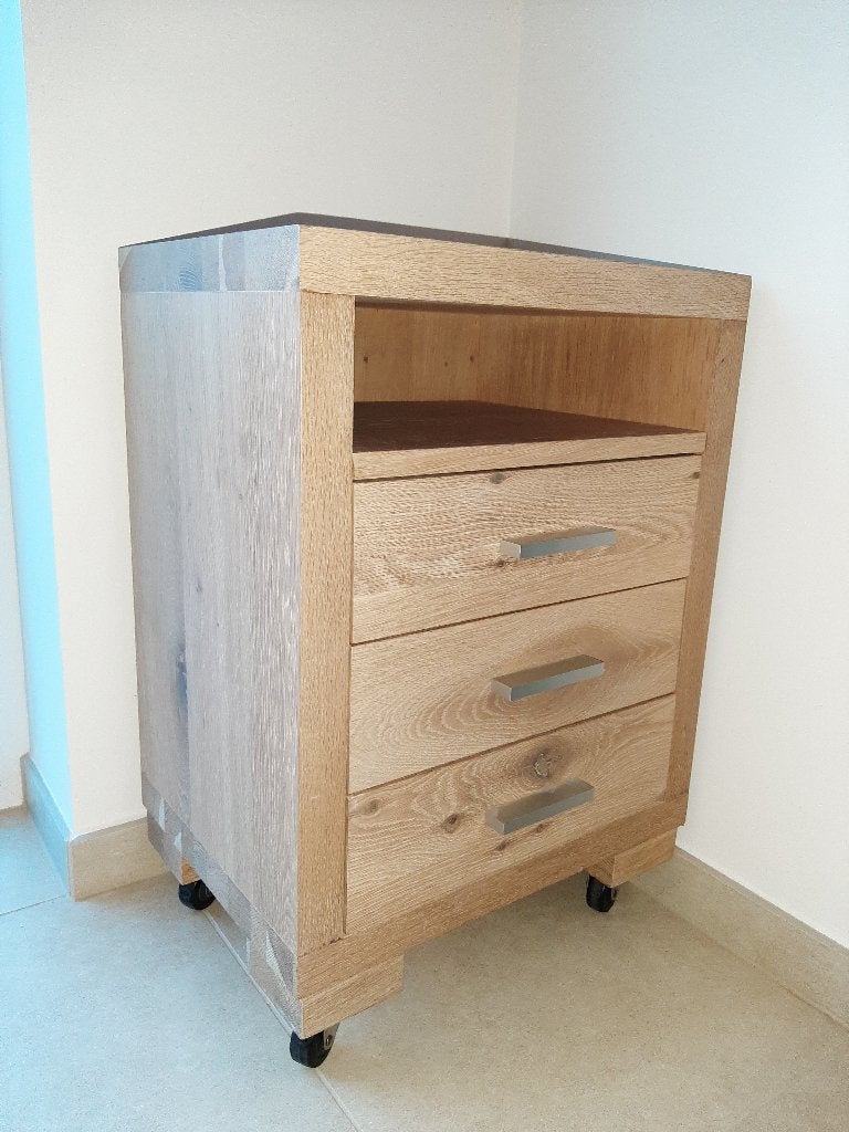 Massief eiken ladenkastje - 3 laden, Huis en Inrichting, Ophalen, Minder dan 50 cm, Eikenhout, Zo goed als nieuw