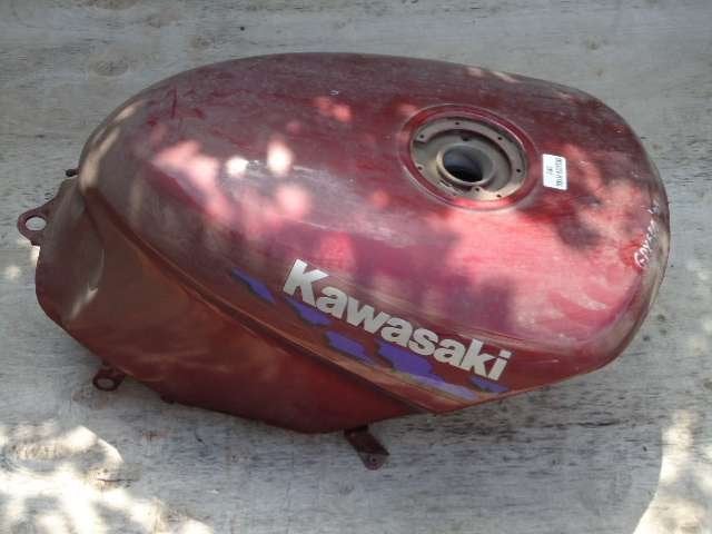 GPZ600R 1985 - 1990 Kawasaki Benzinetank D1-11330, Motoren