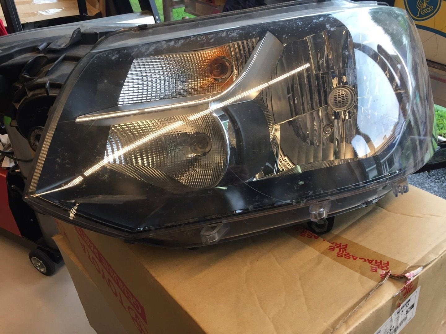 VW Transporter T6 koplamp links € 100,00, -, -, Enlèvement, Utilisé