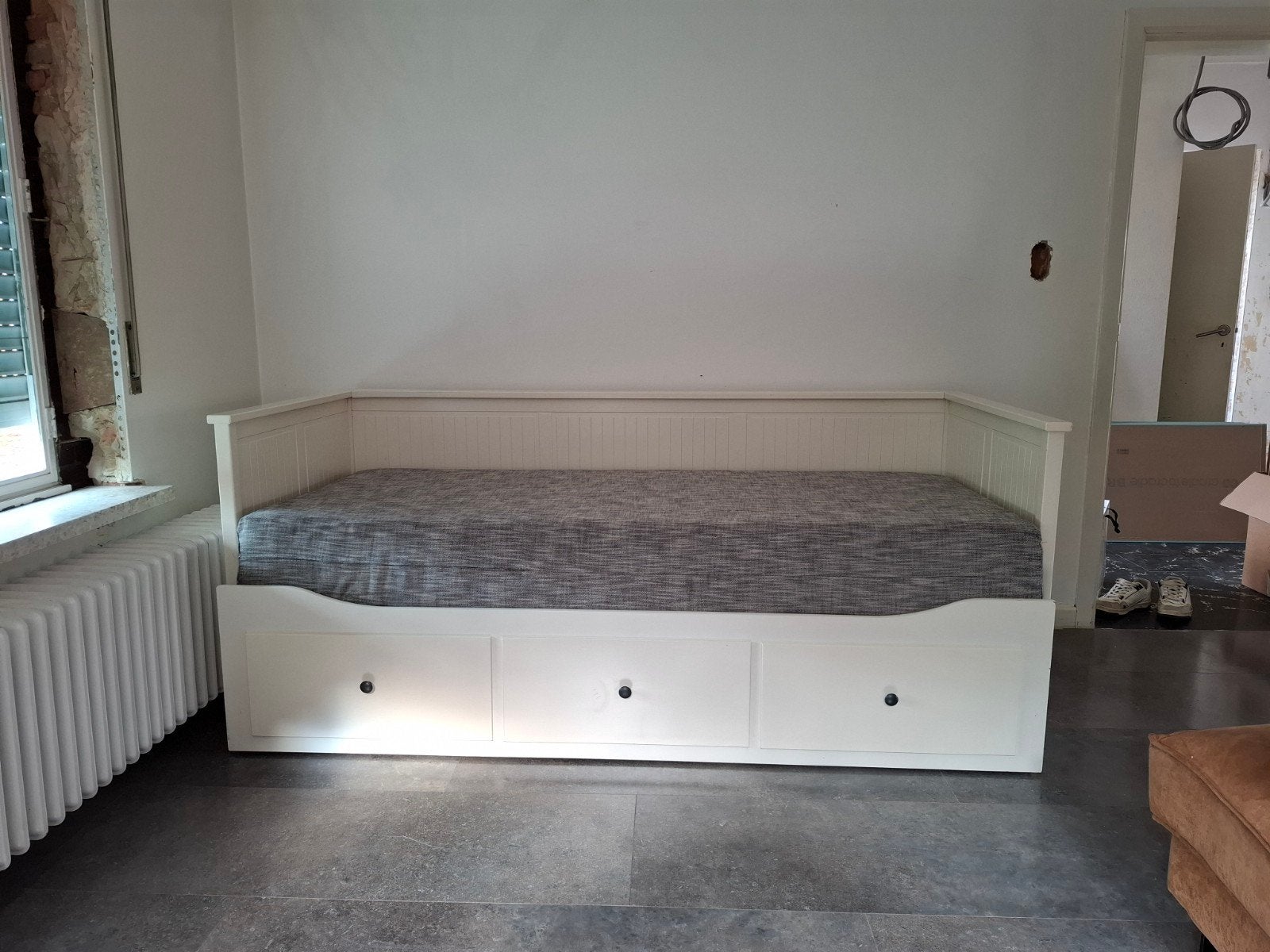 Ikea Hemnes bed / slaapbank, Ophalen, Matras