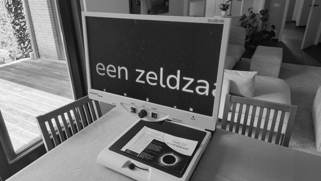 leestoestel voor slechtzienden, Hobby en Vrije tijd, Vergrootglazen, Loepen en Loeplampen, Ophalen, Zo goed als nieuw, Overige typen