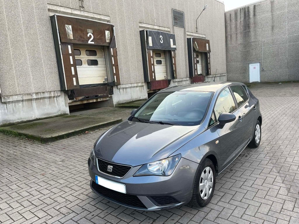 Seat ibiza 1.2i Benzine Euro5b Gekeurd & carpass, Auto's, Voorwielaandrijving, Euro 5, Stof, Zwart