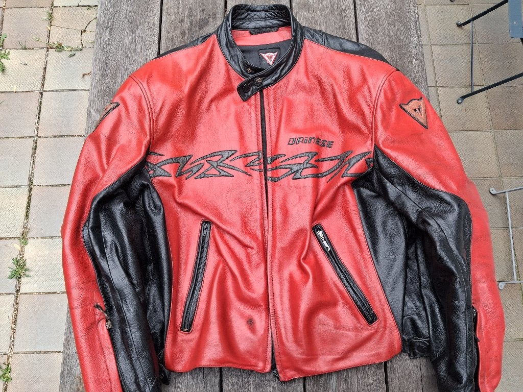 VESTE CUIR DAINESE, Dainese, Seconde main, Manteau | cuir, Enlèvement
