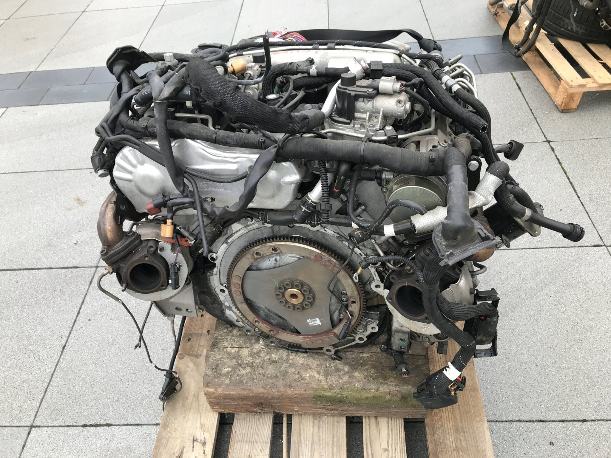 Moteur DCBG Complet PORSCHE CAYENNE, Envoi, Utilisé, Daihatsu