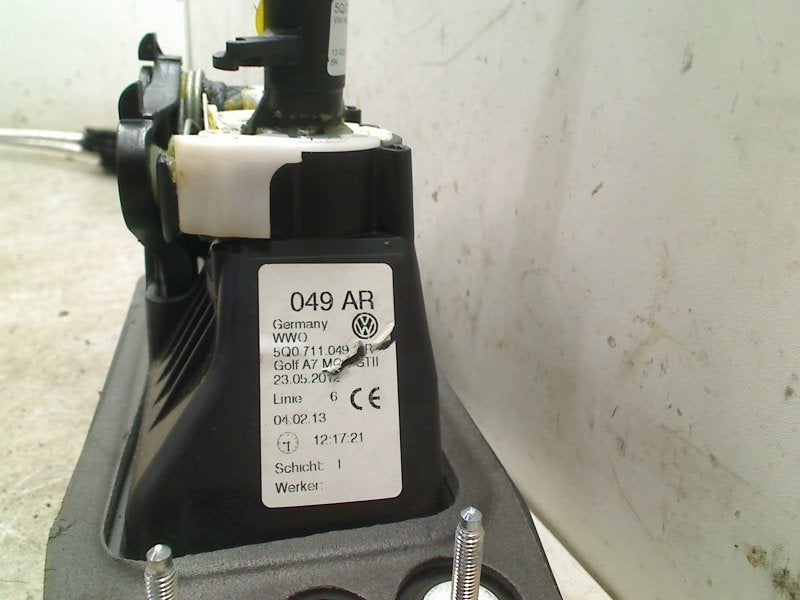 MECANISME DE CHANGEMENT DE VITESSES Golf VII (AUA), Autos : Pièces & Accessoires, Volkswagen, Volkswagen AG, Utilisé, Kundenbetreuung@volkswagen.de