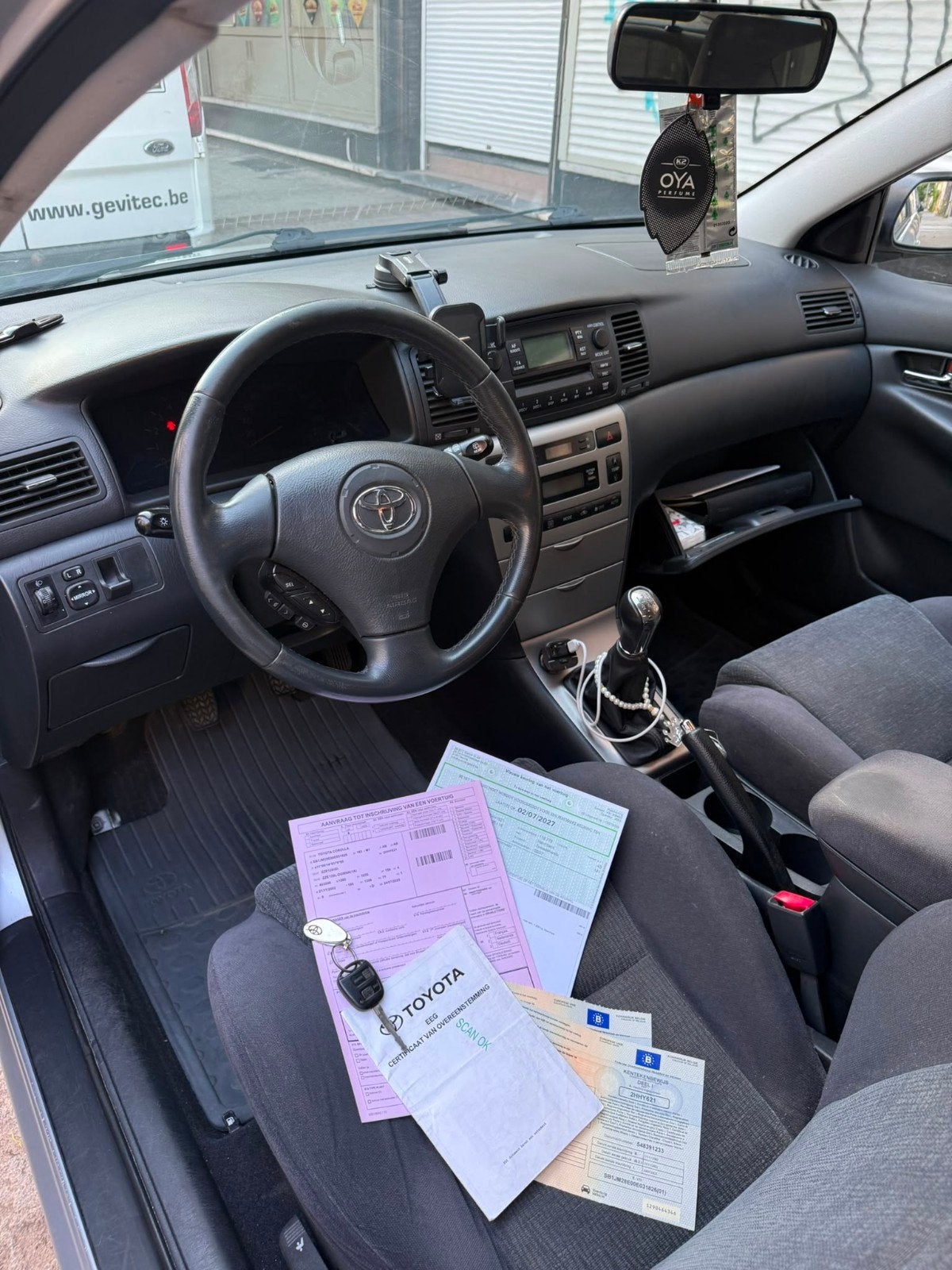 Toyota Corolla uit 2002 met een 1.4L benzinemotor.119000 km, Autos, Toyota, Entreprise, Achat, Corolla