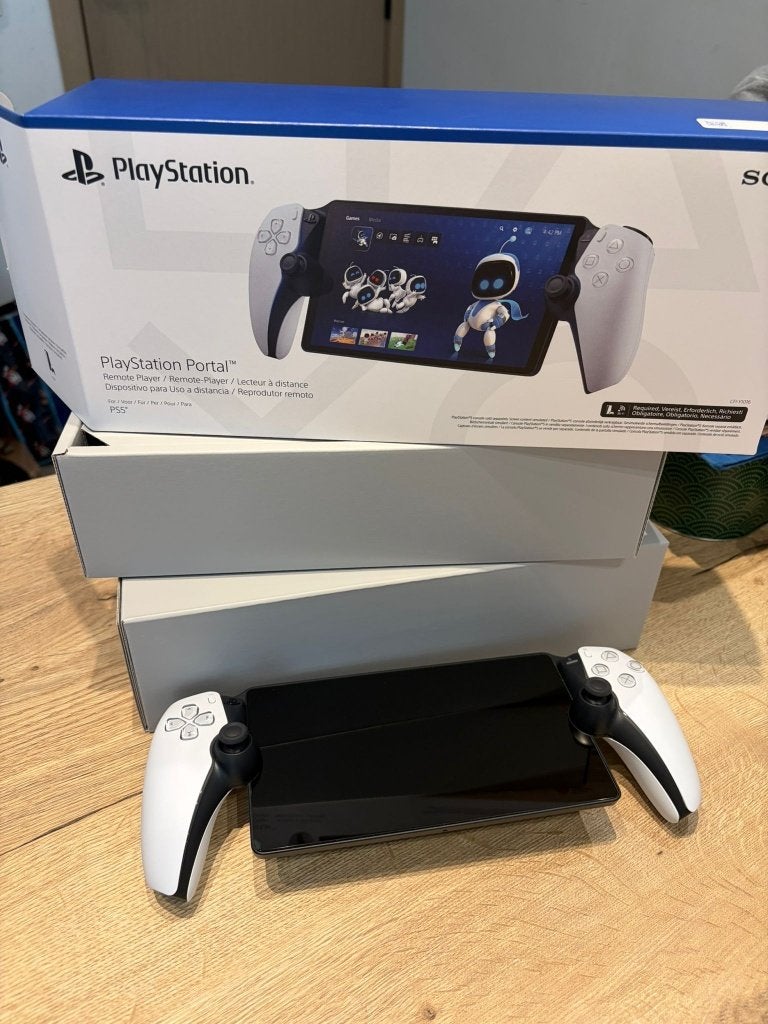PlayStation Portal Wit - aankoopdatum februari 2026, Enlèvement, Comme neuf, Playstation 5