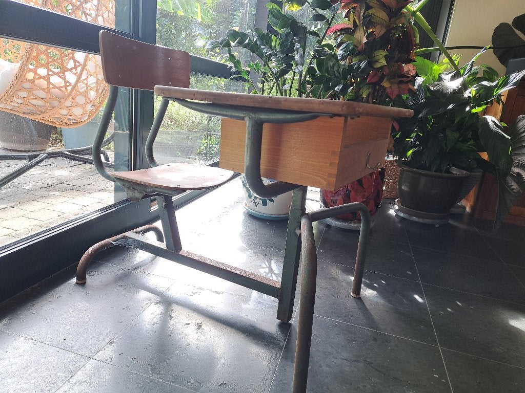 Pupitre banc d ecolier, Enlèvement