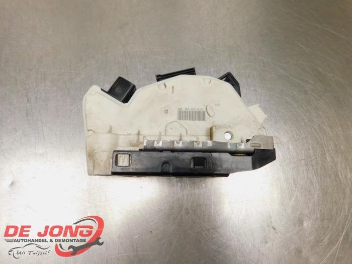 Deurslot Mechaniek 4Deurs rechts-voor van een Skoda Fabia, Gebruikt, -, -, Ophalen of Verzenden