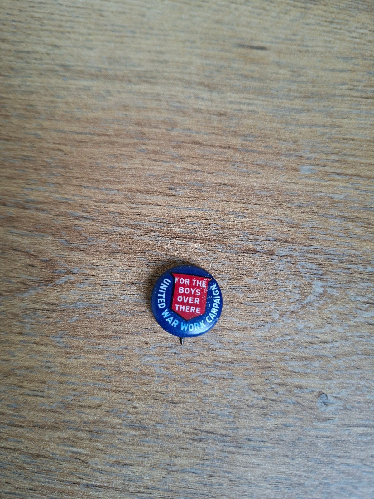 WW2 US "For the boys over there" pin, Ophalen of Verzenden
