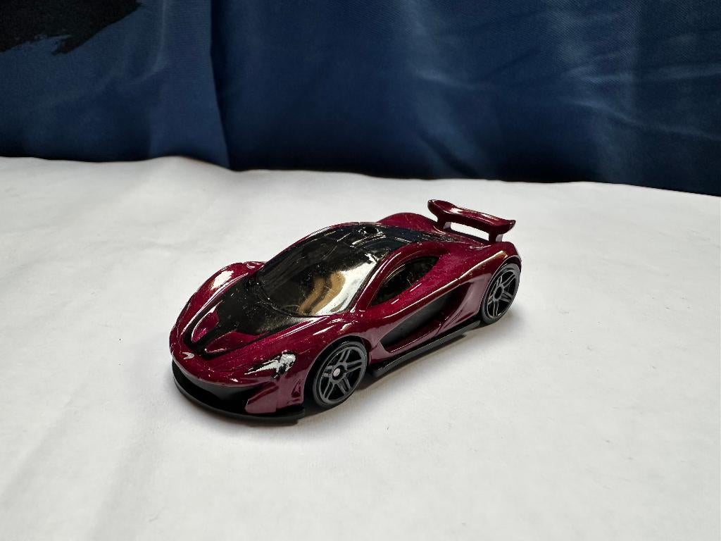 Hot Wheels McLaren P1, Enlèvement ou Envoi, Neuf, Voiture