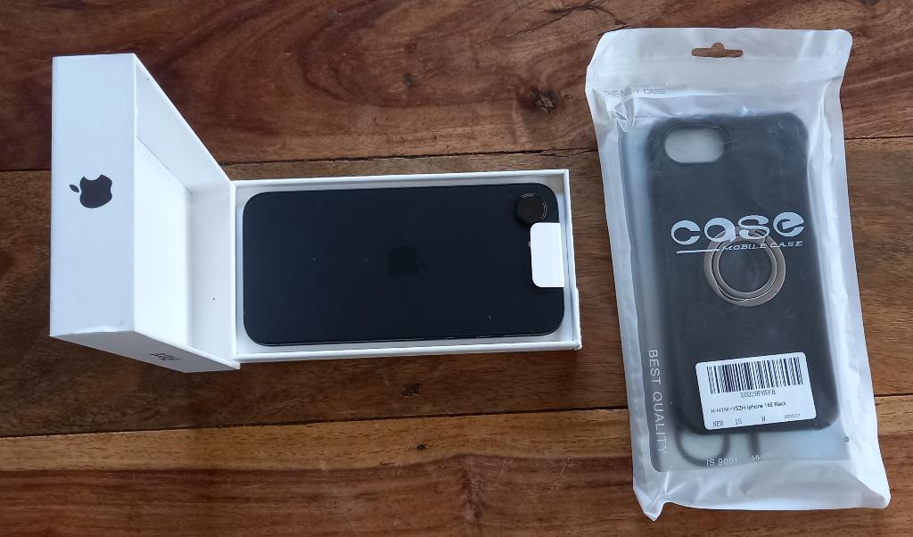 Neuf : Apple Iphone 16e jamais servi / étui & verre protect, Zwart, Nieuw, Ophalen of Verzenden, 100 %